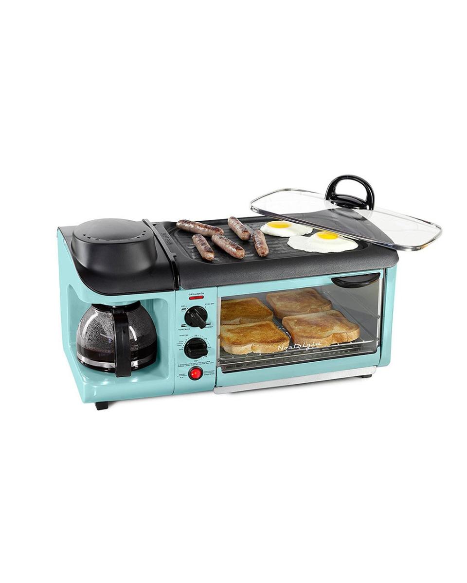 Nostalgia Retro 3-in-1 Family Size Breakfast Station