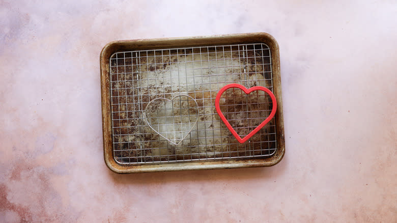 Sheet tray with heart molds