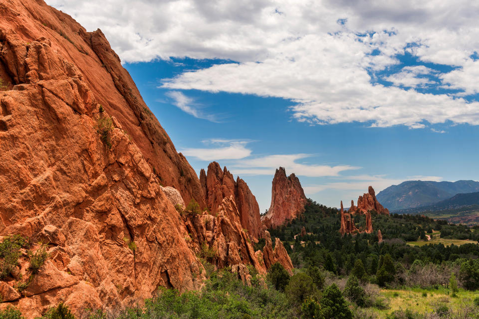 Beautifull red sandstone rock formation in Roxborough State Park in Colorado, near Denver, USA (Peek Creative Collective / Alamy)