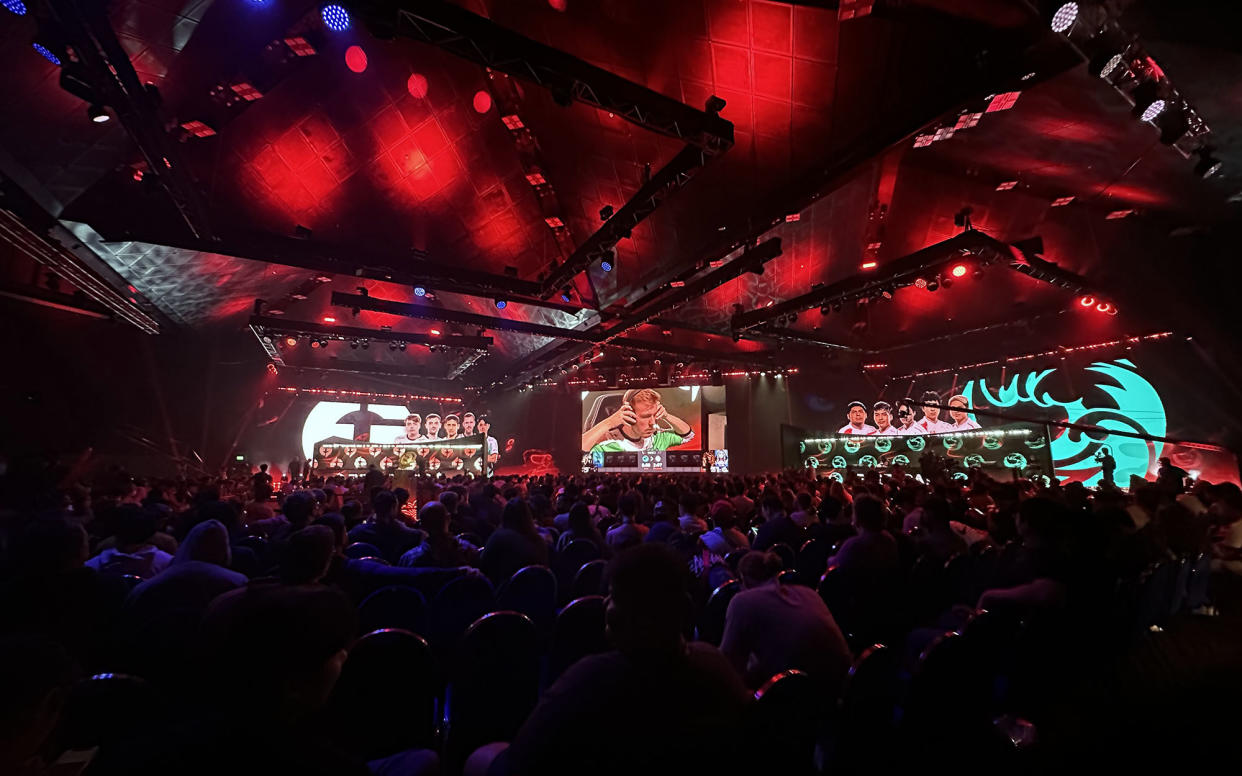 TI11 Playoffs took place in a small 800-seater venue. (Photo: Aloysius Low for Yahoo Esports SEA)