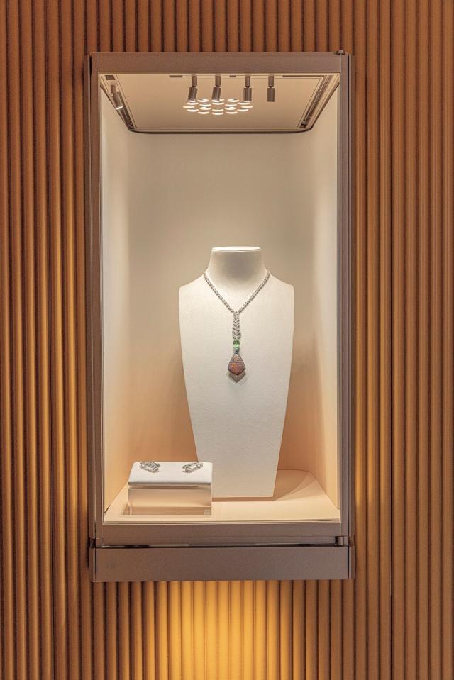 CARTIER BEAUTÉS DU MONDE - HIGH JEWELLERY COLLECTION: CHAPTER 3