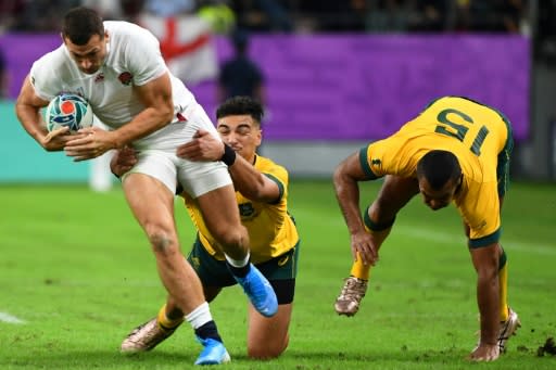 England's Jonny May scored two tries in three minutes