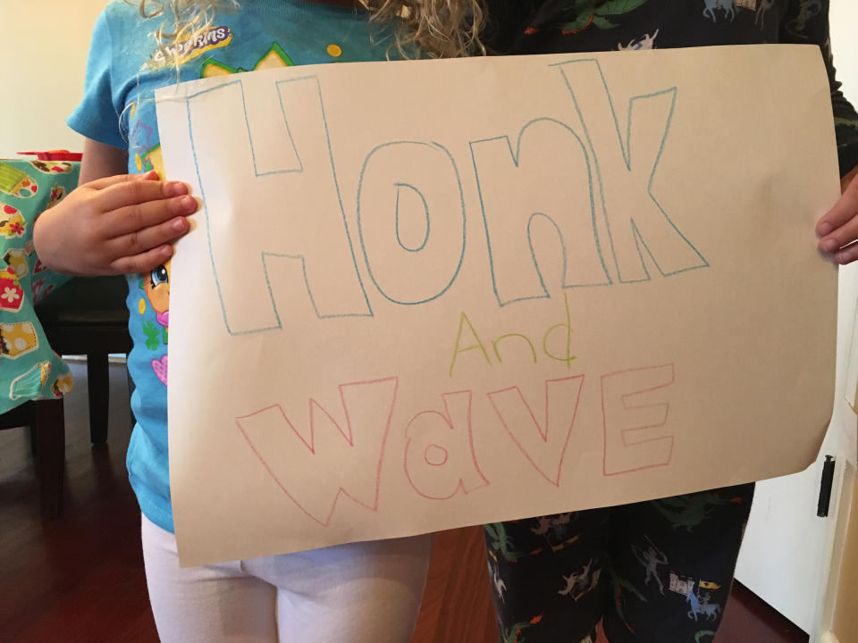 Honk and Wave (Amanda Mushro / TODAY)