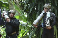 <p>International rescuers prepare to enter the cave where a young soccer team and their coach were trapped by floodwaters, July 5, 2018, in Mae Sai, Chiang Rai Province, in northern Thailand. (Photo: Sakchai Lalit/AP) </p>