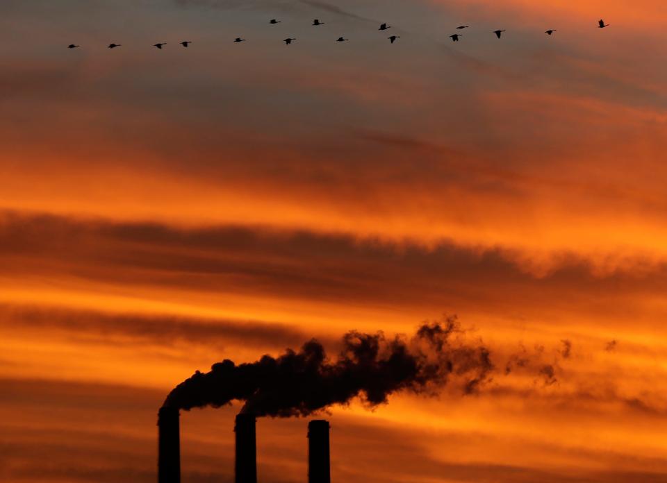 A coal power plant near Emmett, Kansas, in 2012.