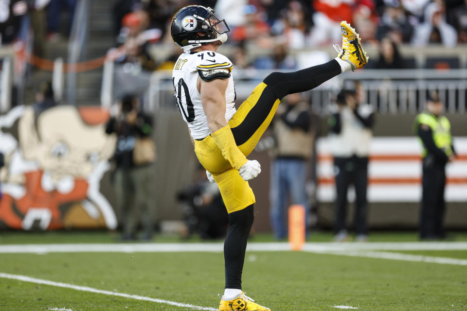 Pittsburgh Steelers linebacker T.J. Watt (90) celebrates his sack of Cleveland Browns quarterback Dorian Thompson-Robinson during the second half of an NFL football game, Sunday, Nov. 19, 2023, in Cleveland. (AP Photo/Ron Schwane)