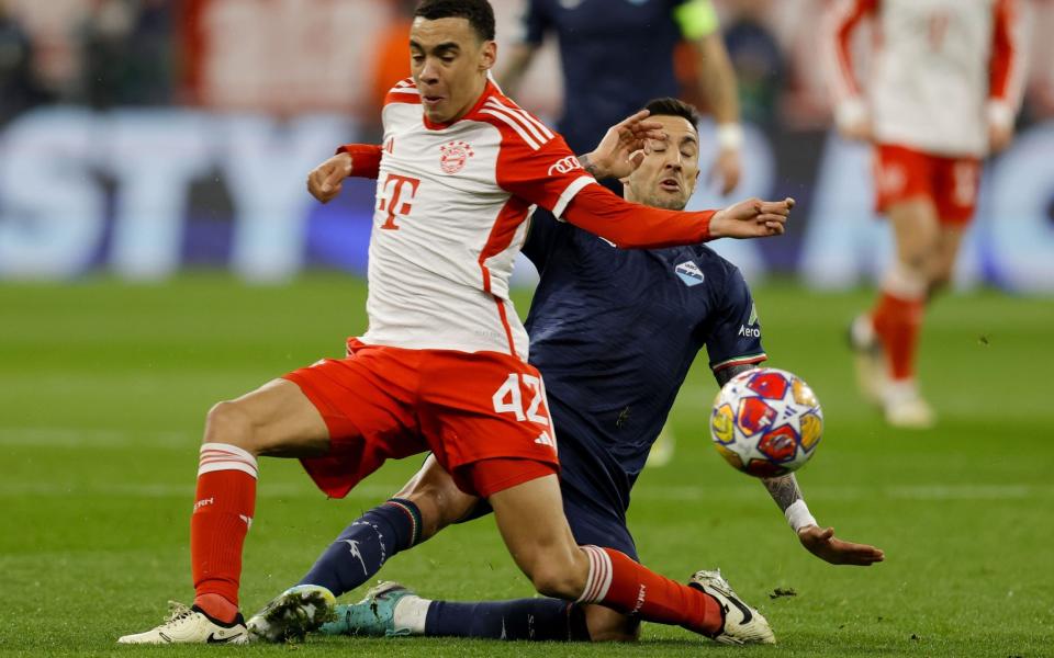 Lazio's Alessio Romagnoli in action during the UEFA Champions League round of sixteen second leg match between FC Bayern Munich and SS Lazio