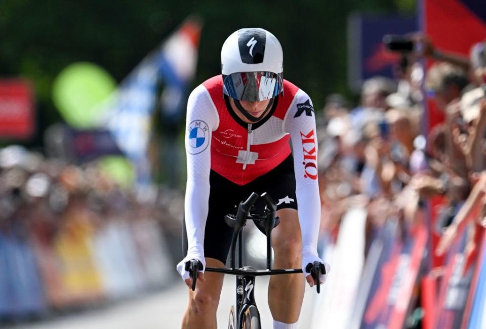 Marlen Reusser wins the time trial at European Championships