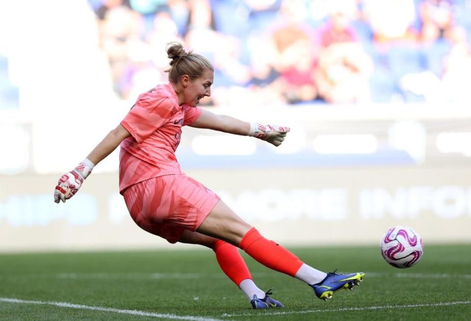 Orlando Pride keeper Moorhouse handed surprise England call-up