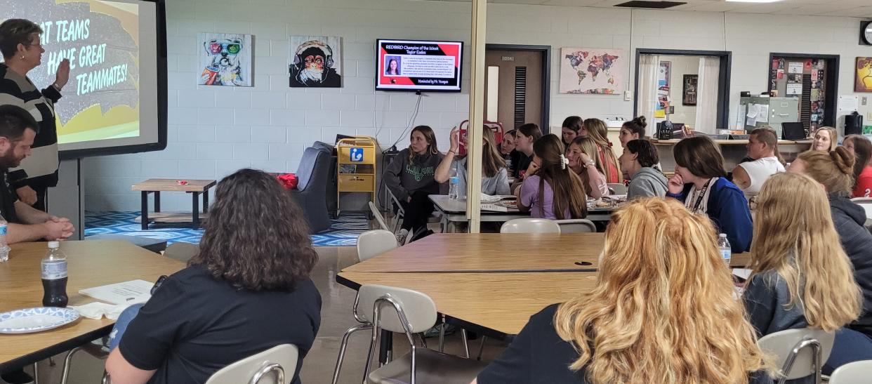 Former Ashland University Women's Basketball Coach Sue Ramsey gives Loudonville High School scholar athletes a lesson in what it takes to be a great teammate in a luncheon program Monday, May 23 in the LHS library.