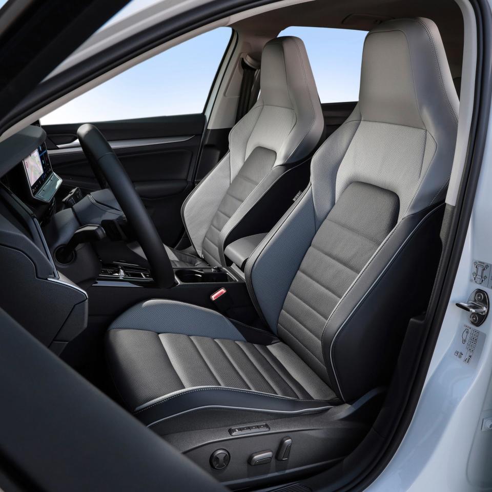 The interior of the new Volkswagen Hybrid