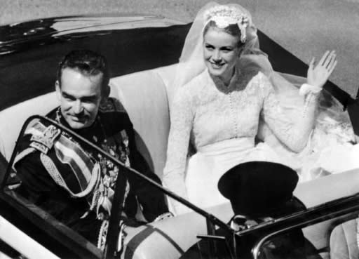 Prince Rainier III of Monaco married US actress Grace Kelly on April 19, 1956
