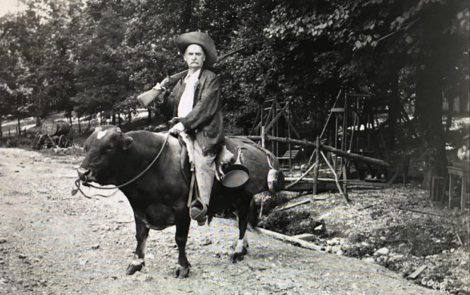 W.J. Tucker kept an extensive menagerie behind his saloon and sometimes showed off his wild animals to tourists.