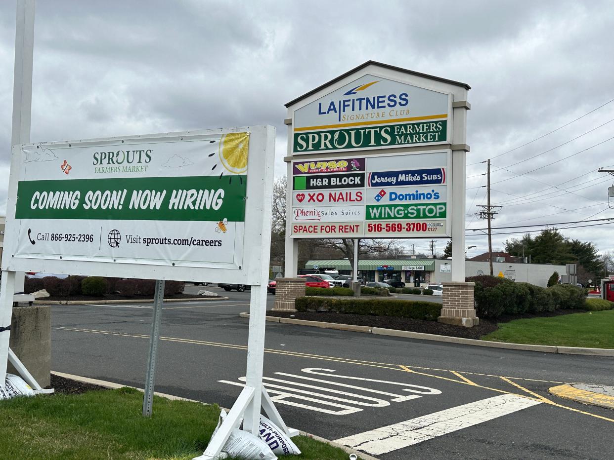 Sprouts Farmers Market is opening a store on Route 35 in Aberdeen, its first at the Jersey Shore.