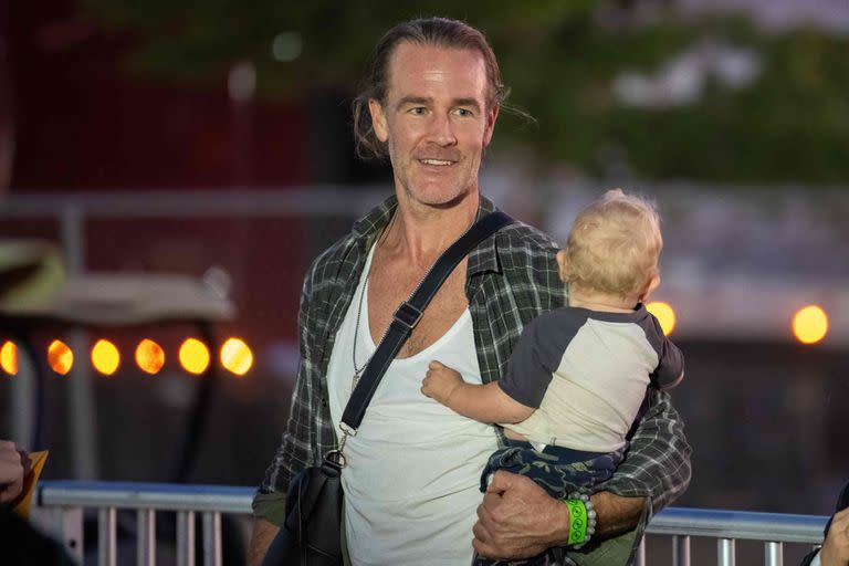 James Van Der Beek en el recital de Green Day en Austin, Texas