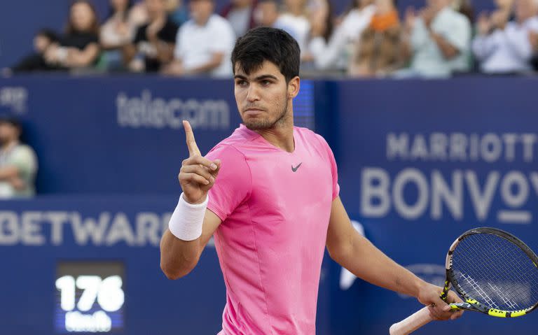 ¿El número 1? Carlos Alcaraz todavía no puede regresar a la cima, pero sí está en condiciones de acercarse a Djokovic