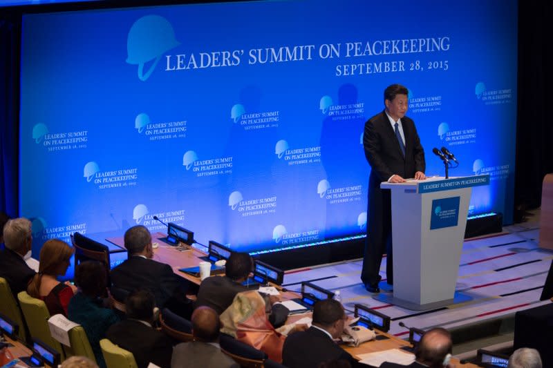 習近平在聯合國維和領袖峰會演說。（美聯社）
