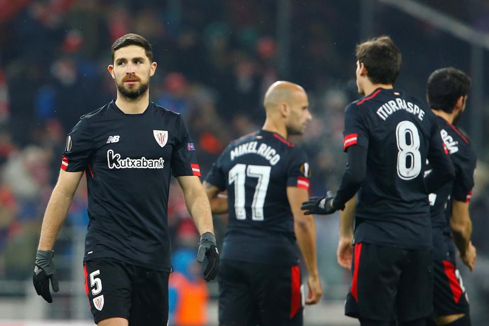 El central del Athletic Club de Bilbao, además de las lesiones, se enfrentó a un cáncer testicular en 2016 y lo superó un año más tarde. (Foto: Sefa Karacan / Getty Images)