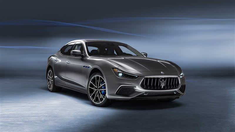 Maserati Ghibli Hybrid是品牌首輛油電作品。（圖／翻攝自Maserati官網）