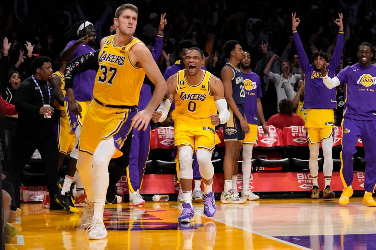 PELICANS-LAKERS (AP)