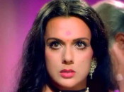 Priya Rajvansh (Hanste Zakhm): Priya Rajvansh played the character of Chanda a prostitute who falls in love with the hero Navin Nischol. The film was later remade as ‘Mitti Aur Sona’ in 1989.