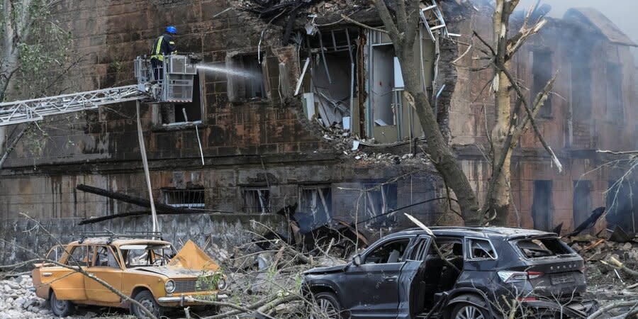 Consequences of the Russian attack on a medical clinic in Dnipro