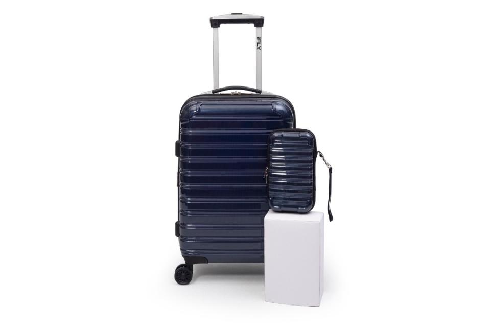 iFLY Hard Sided Luggage Fibertech 20" & Travel Case. (Photo: Walmart)