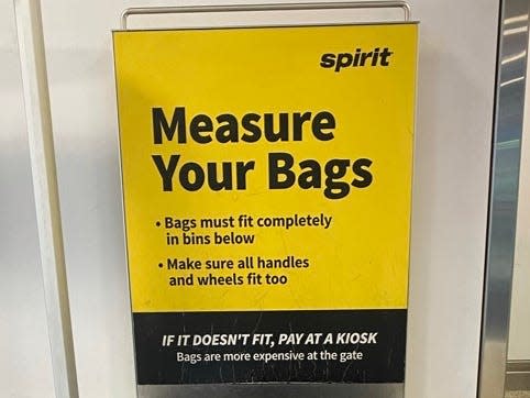 Spirit Airlines bag size checker