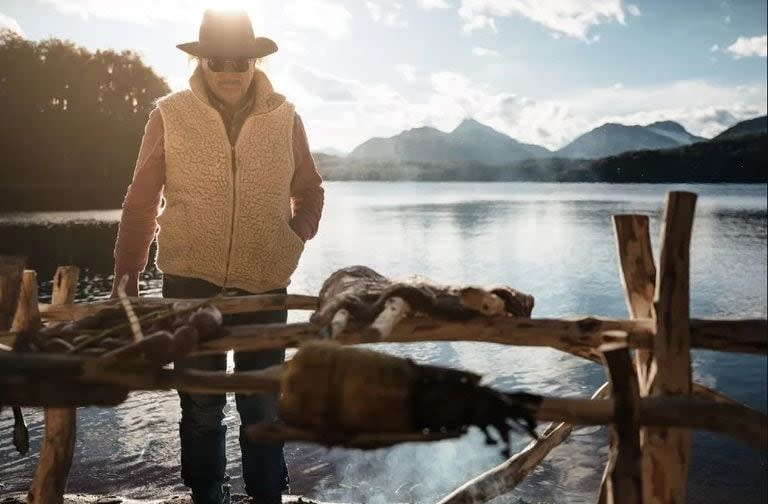 La Soplada, la isla de Francis Mallmann en el Lago La Plata, Chubut (Foto: plansouthamerica.com)