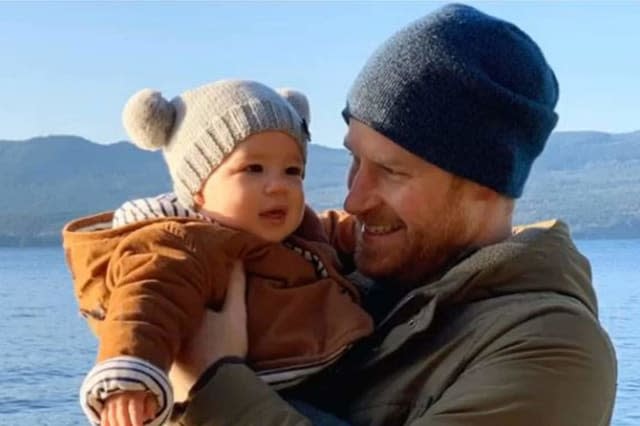 Prince Harry cuddles Archie in new Instagram image as Sussexes issue New Year message to supporters