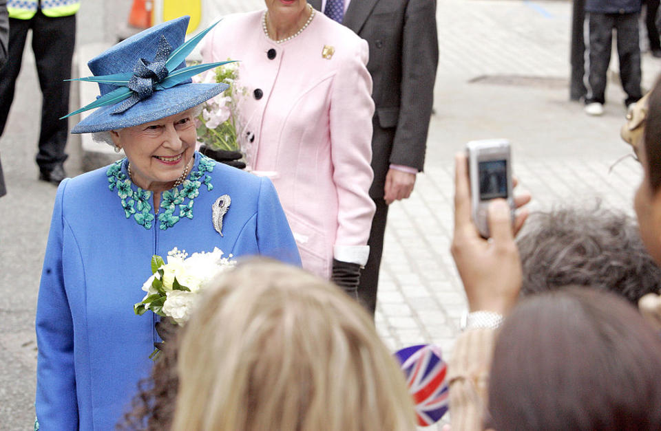 Neue Stellenangebote im Buckingham Palace! (Bild: Getty Images)