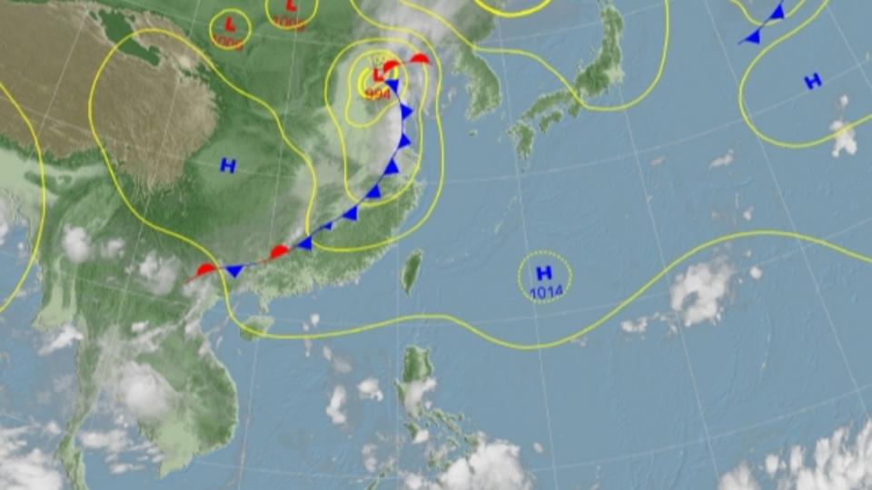 地面天氣圖。（圖／氣象局）