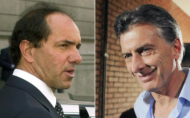 Polls for Argentina's presidential primaries being held on August 9, 2015 show three candidates leading a field of 15 hopefuls: ruling center-left party's Daniel Scioli (L), conservative Mauricio Macri (R) and Sergio Massa