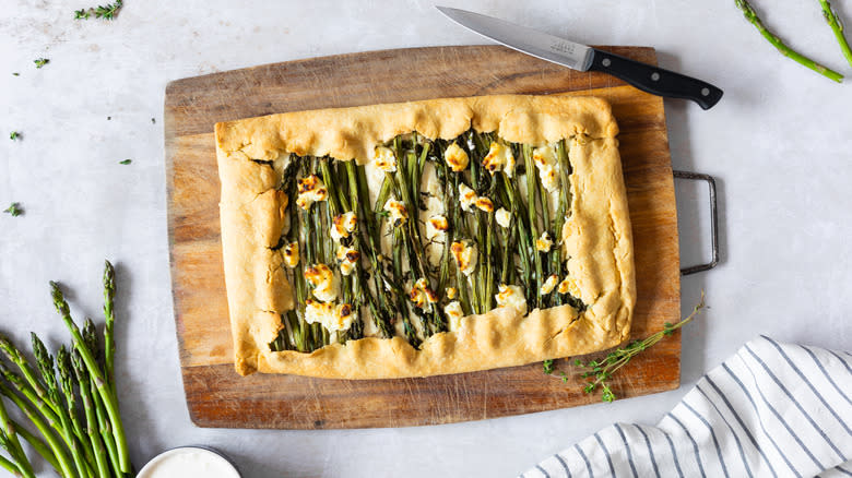 asparagus galette on wooden board 