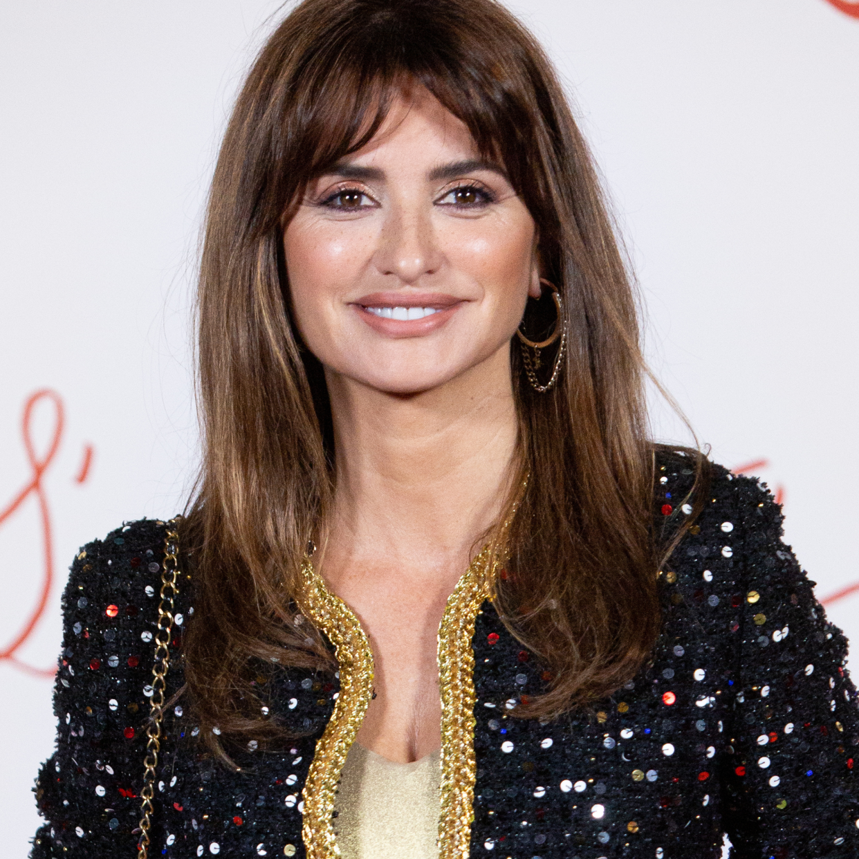  Spanish actress Penelope Cruz attends the 'L'immensita' photocall. 