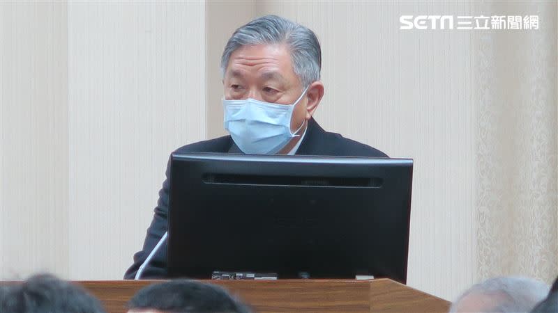 外交部次長田中光28日表示，至今約有10個駐外館處、21人曾確診武漢肺炎。（圖／記者盧素梅攝影）