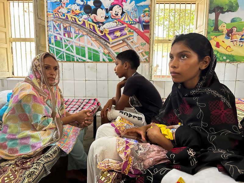 Christians displaced by sectarian violence taking shelter in a school in Jaranwal