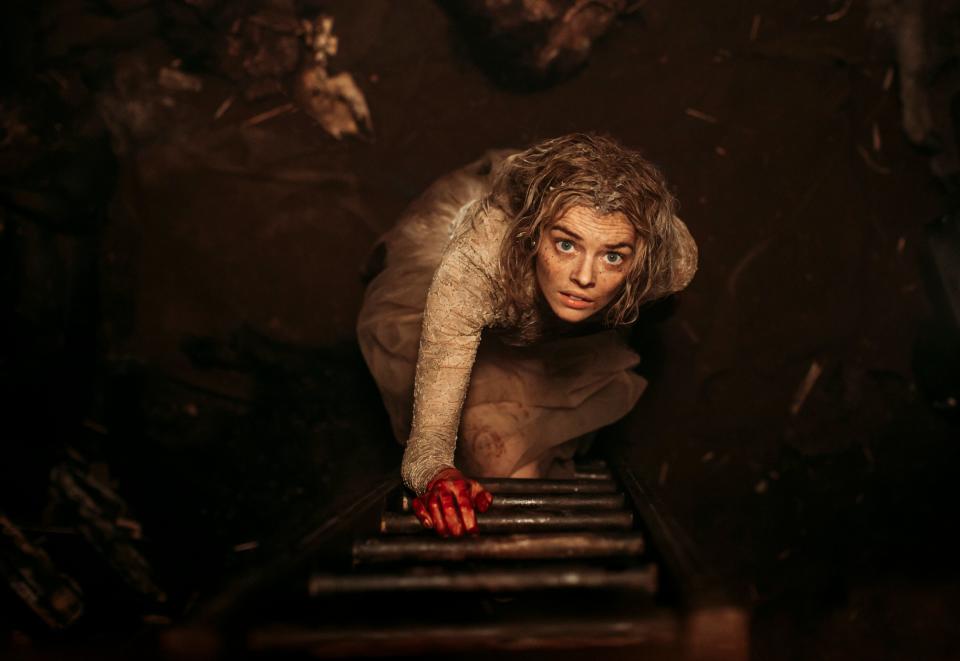 Samara Weaving in "Ready or Not." (Photo: Searchlight Pictures)