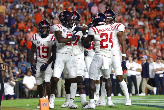 Ranking the Ole Miss Football Uniforms