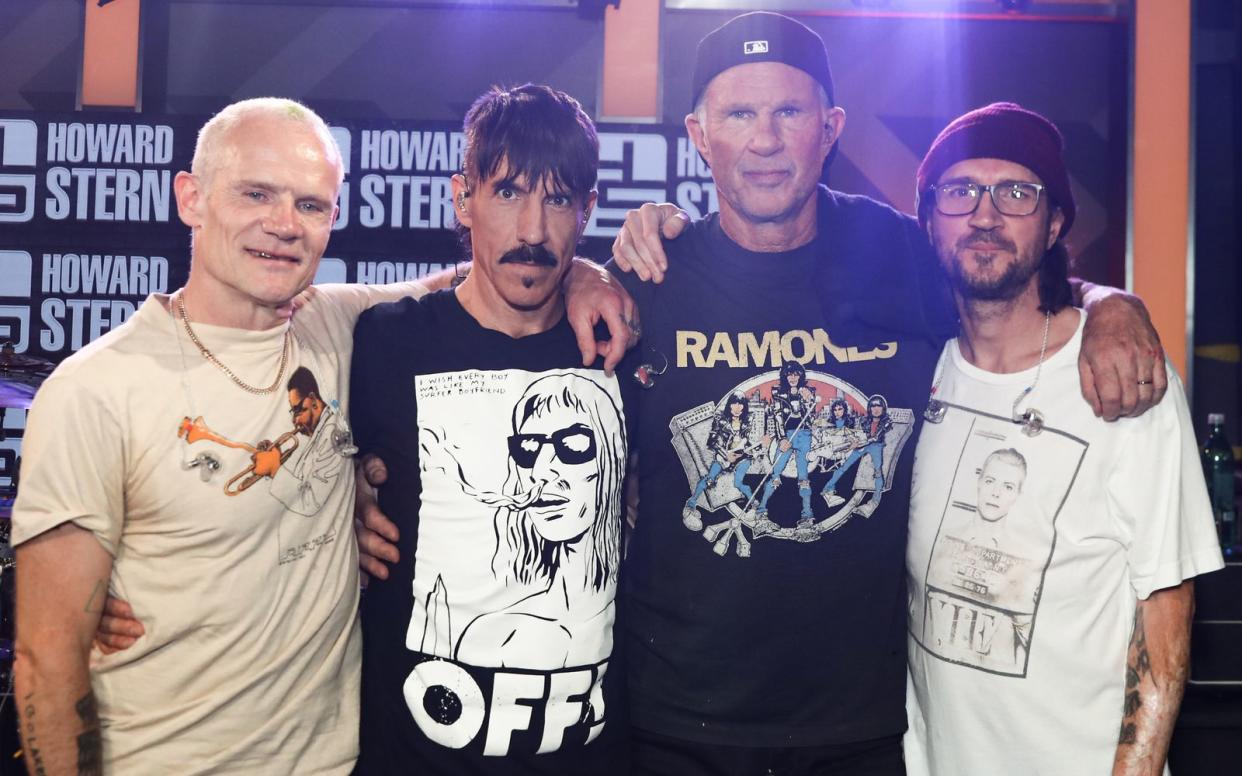 Veröffenlichen mit "Return Of The Dream Canteen" ihr zweites Doppelalbum innerhalb eines Jahres: die Red Hot Chili Peppers. (Bild: Anna Webber/Getty Images for SiriusXM)