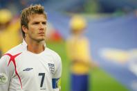 <p>We hardly recognize Beckham without facial hair, but alas here he is with a clean shave on the field earlier in his career.</p>