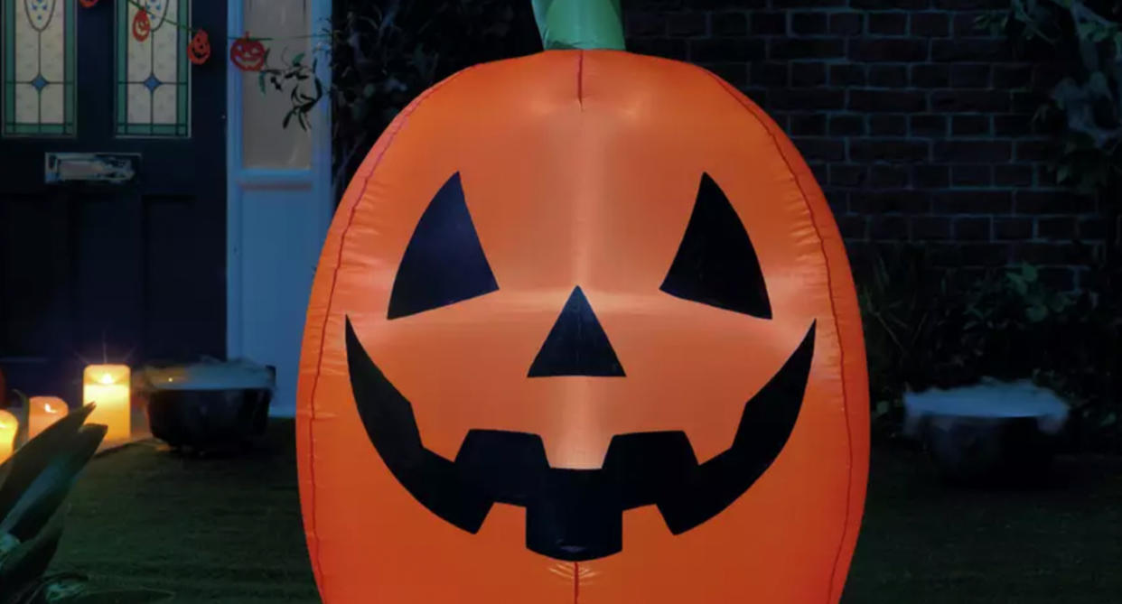 Want to up your Halloween decor this year? We think we've found just the thing and it comes in the form of an inflatable pumpkin. (Argos)