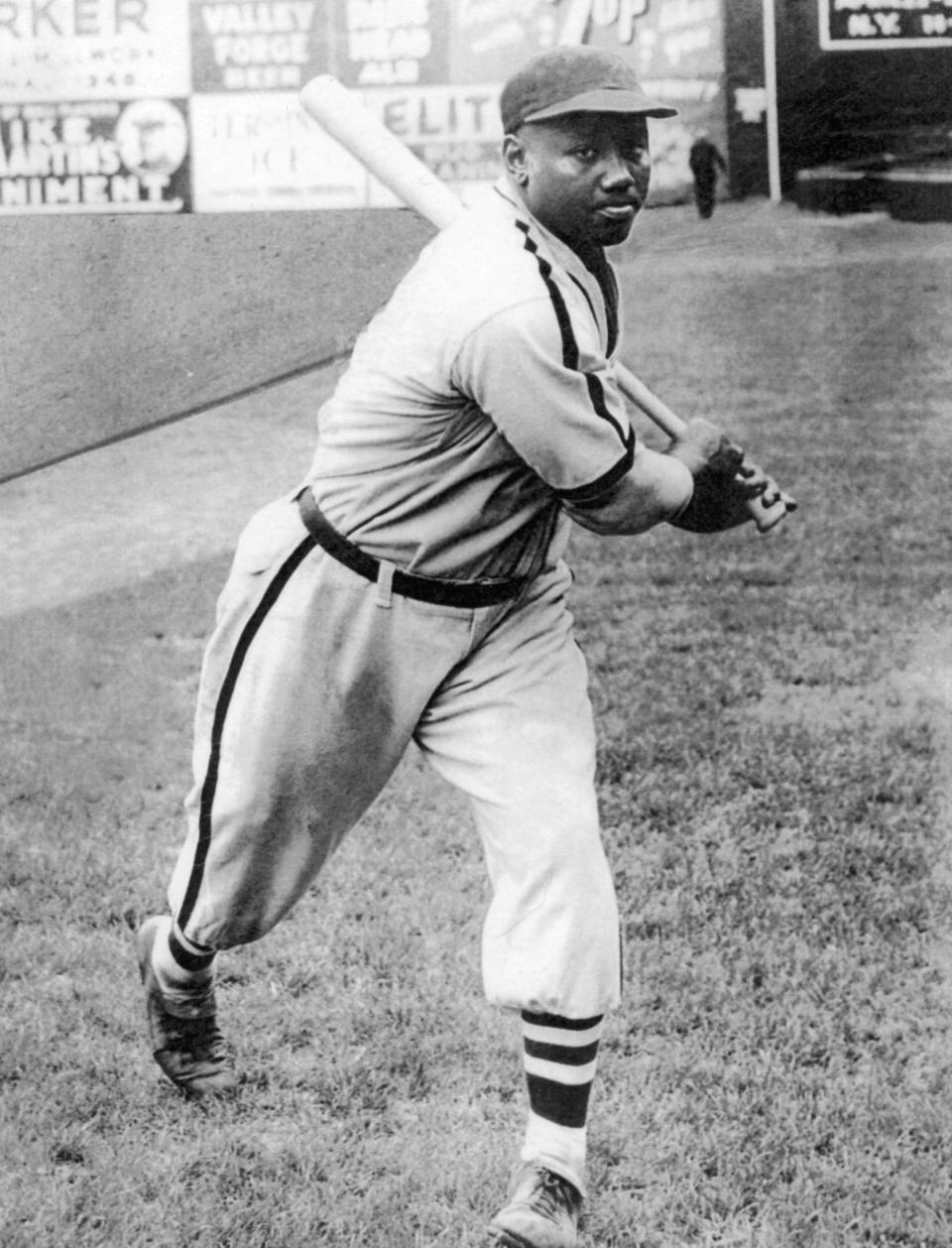 Josh Gibson | 1911-1947 | MLB