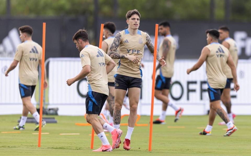 Argentina’s forward Alejandro Garnacho, center, runs drills along with his teammates at the Florida Blue Training Center.