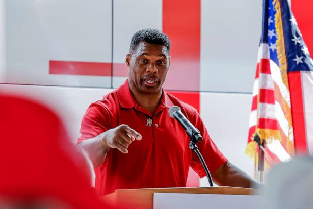 PHOTO: Georgia Republican US Senate candidate Herschel Walker participates in his Unite Georgia Bus Tour in Forsyth, Ga., Sept. 29, 2022.  (Erik S. Lesser/EPA-EFE/Shutterstock)