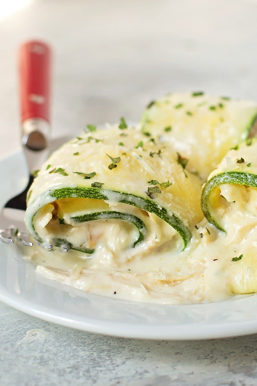 zucchini recipes chicken alfredo