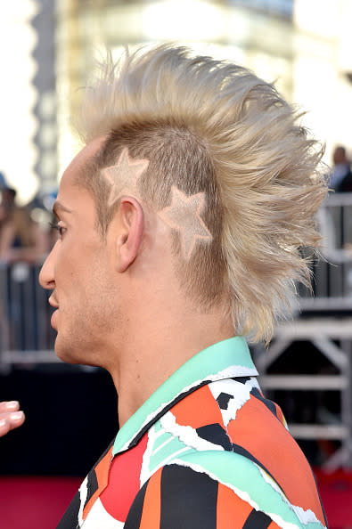 Frankie Grande at the 2015 American Music Awards