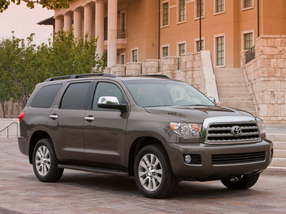 Toyota Sequoia