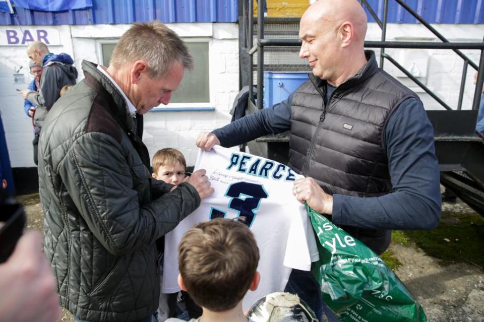 Stuart Pearce signed a Euro 96 shirt during his visit to Marlow