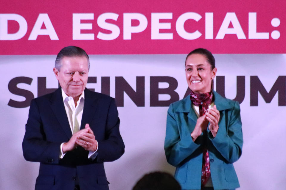 Arturo Zaldívar y la candida presidencial de Morena, Claudia Sheinbaum | Carlos Santiago / Eyepix Group/Future Publishing via Getty Images